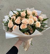 Букет Кремовые розы Латте в Ямкино
