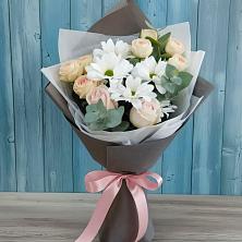 Букет цветов из:  Хризантемы и Розы в Ямкино