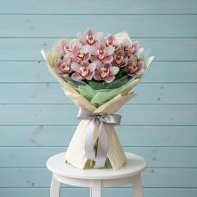 Букет цветов из:  Орхидеи и Розы в Ямкино