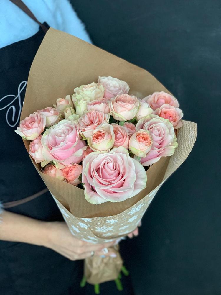 Букет цветов из: Хризантемы и Розы в Ямкино