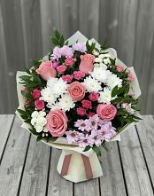 Букет цветов из:  Альстромерии, Гвоздики, Розы и Хризантемы в Ямкино